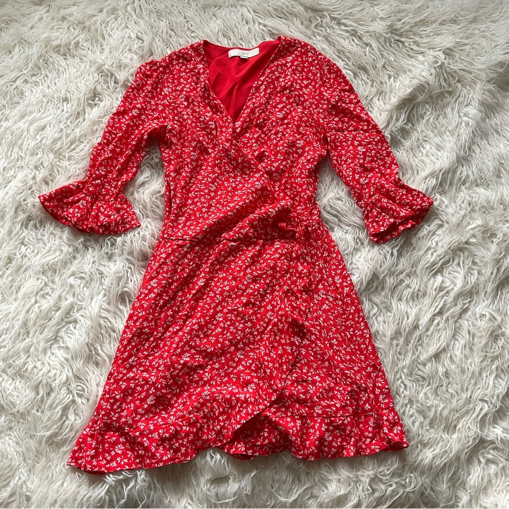 Loft Floral Wrap Romper‎
